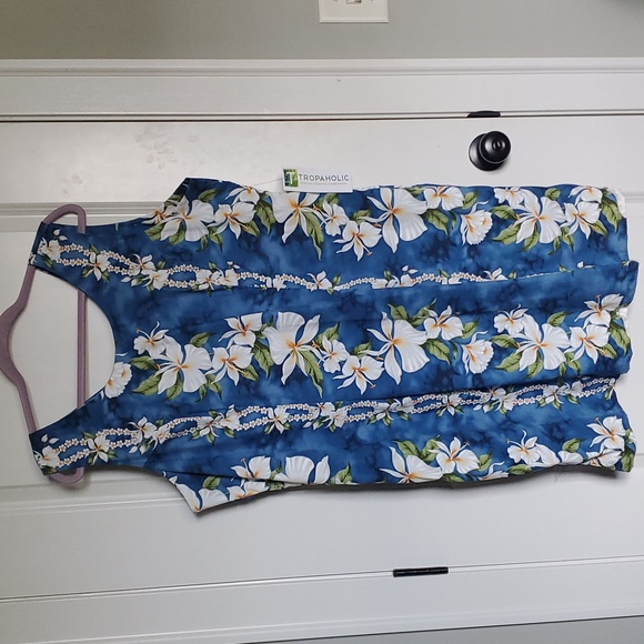 🎅 🟦 Hawaiian Sheath Dress NWT - Picture 3 of 4